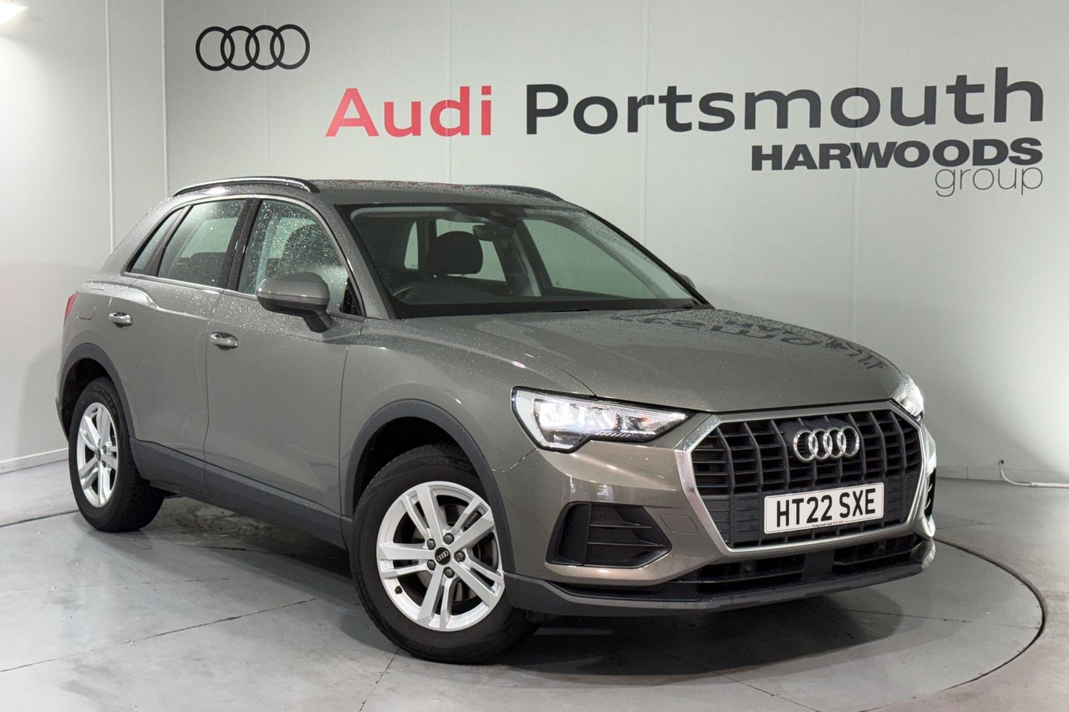 Main listing image - Audi Q3