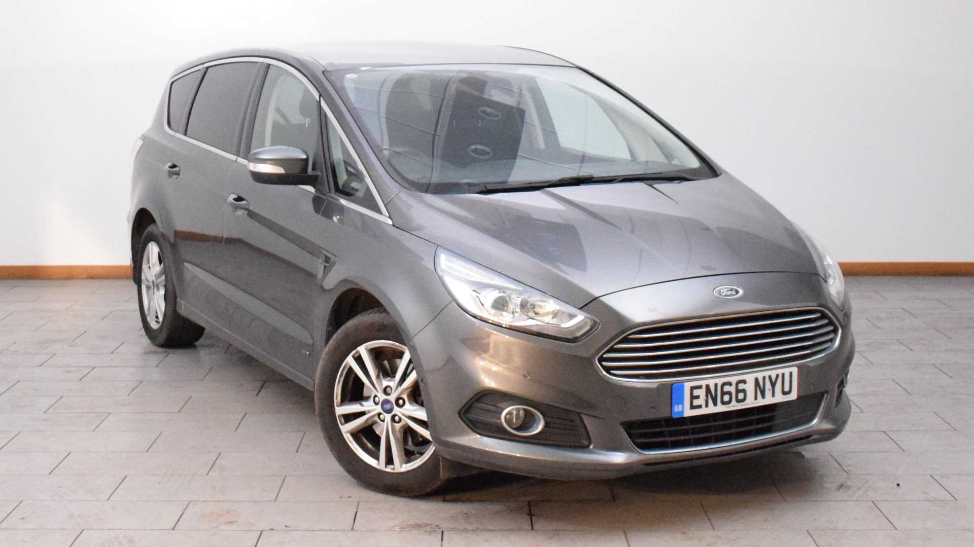 Main listing image - Ford S-MAX