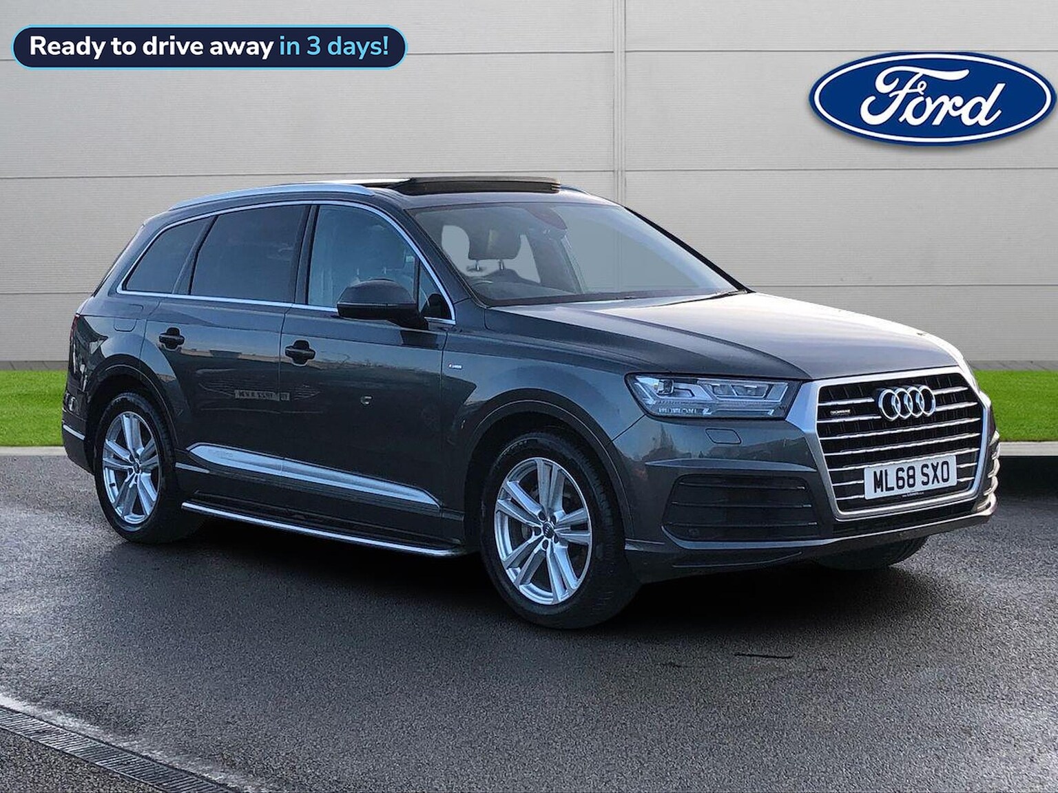 Main listing image - Audi Q7