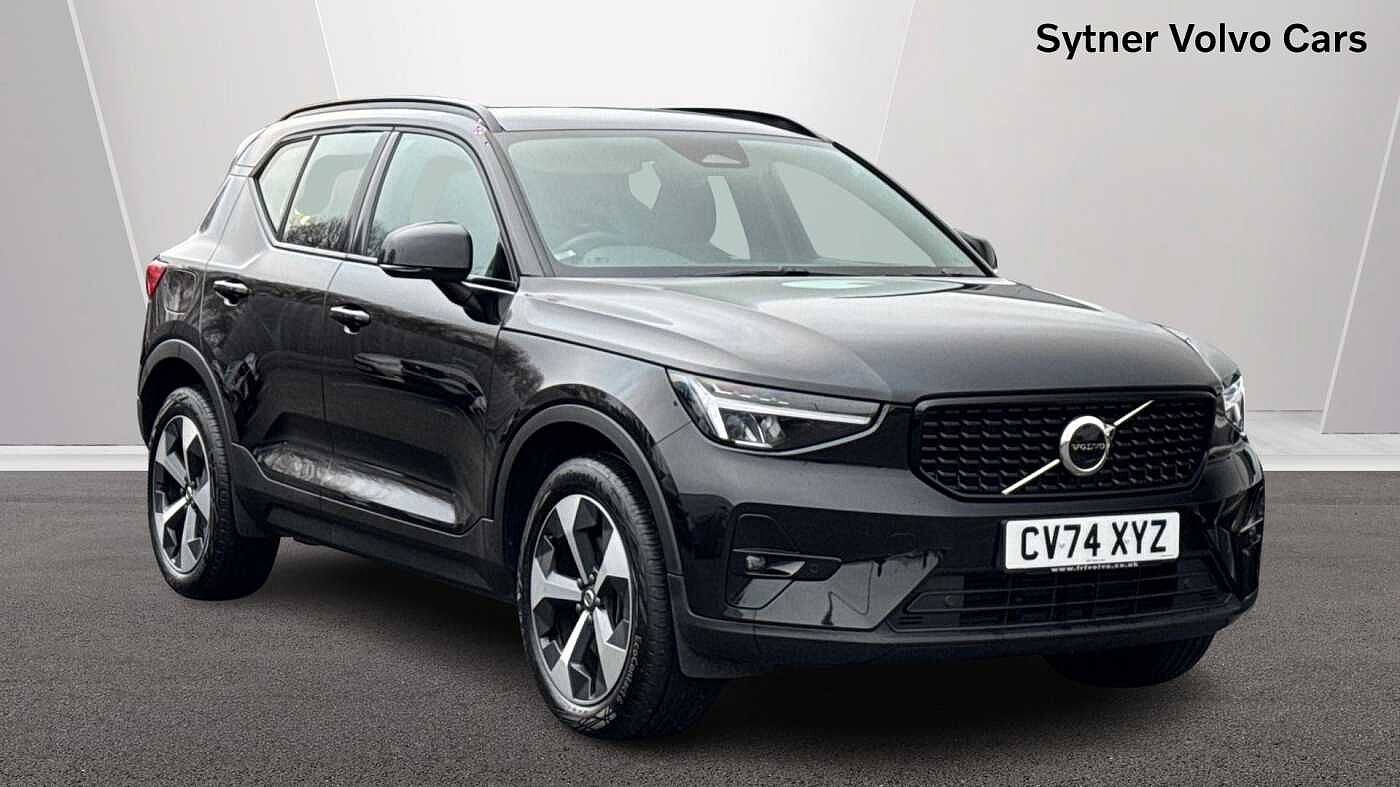Main listing image - Volvo XC40