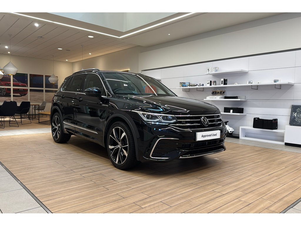 Main listing image - Volkswagen Tiguan