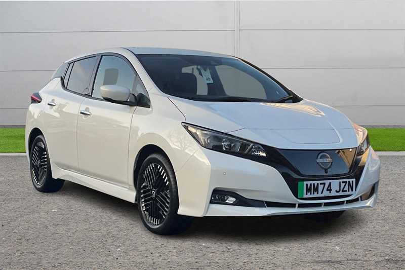 Main listing image - Nissan Leaf