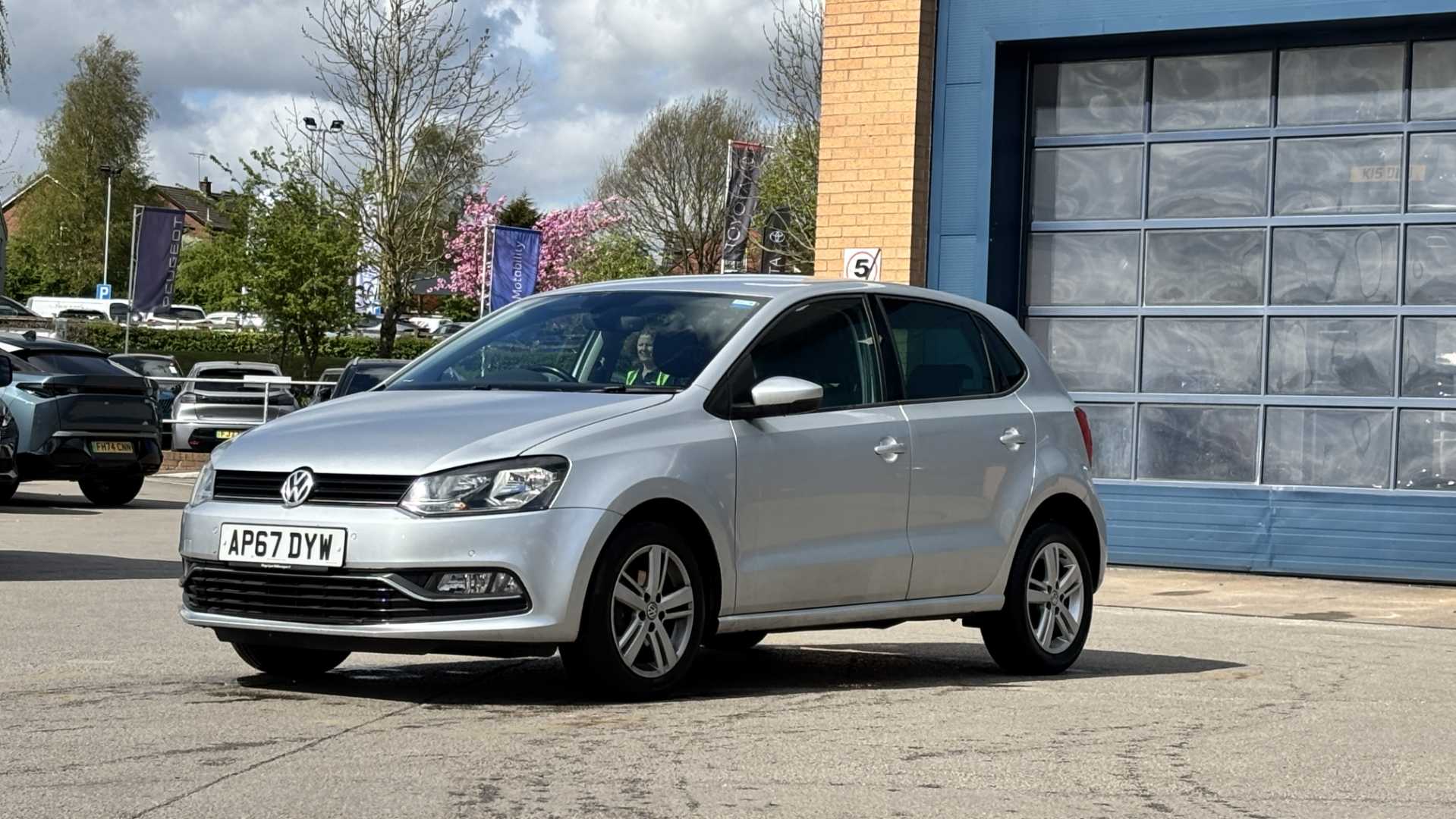 Main listing image - Volkswagen Polo