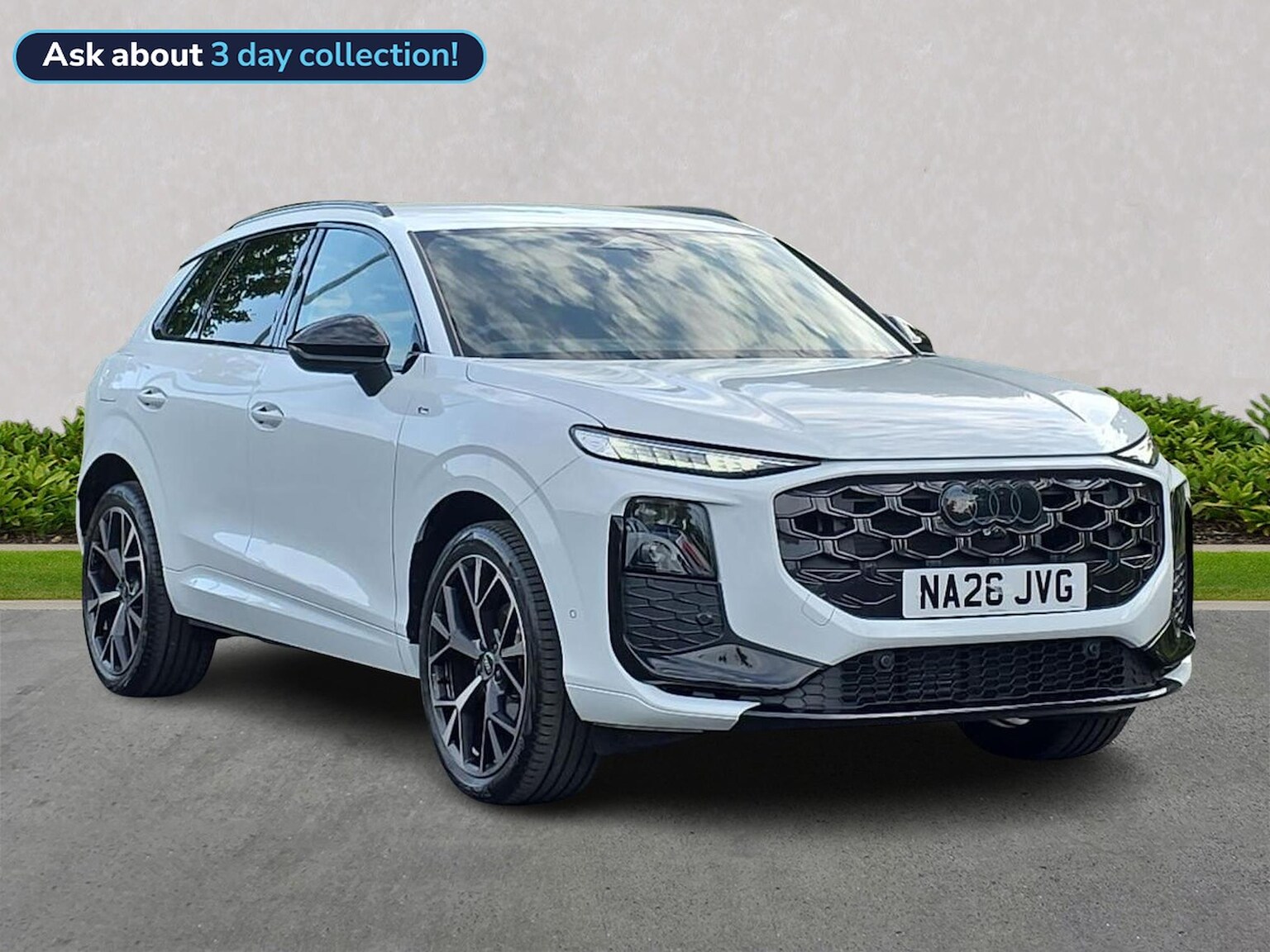 Main listing image - Audi Q3
