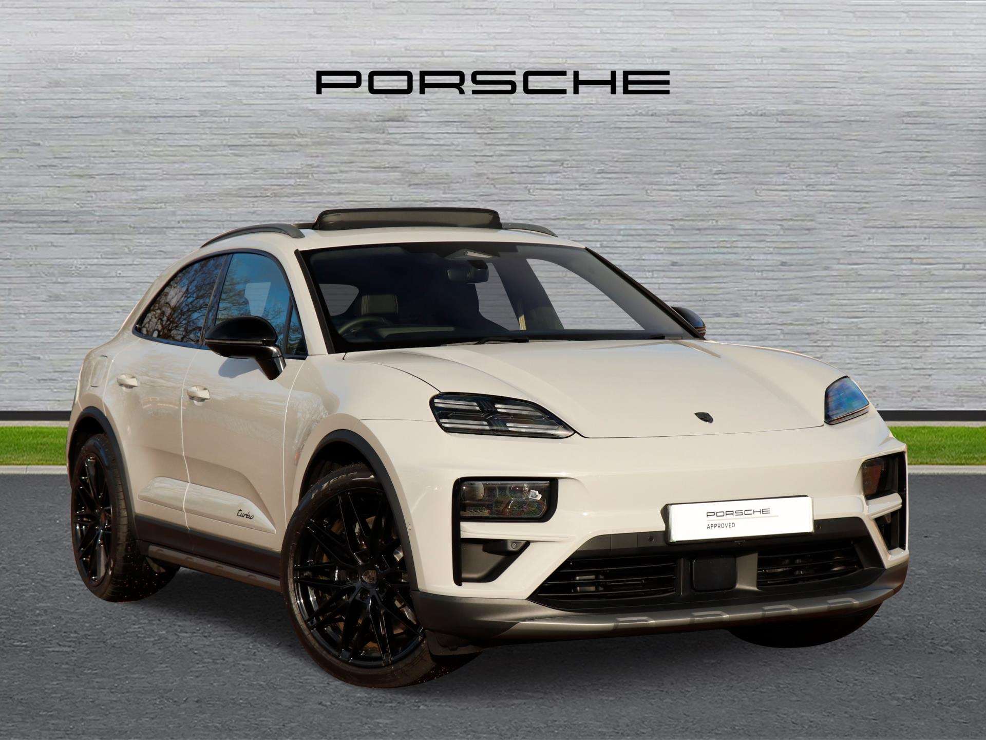 Main listing image - Porsche Macan