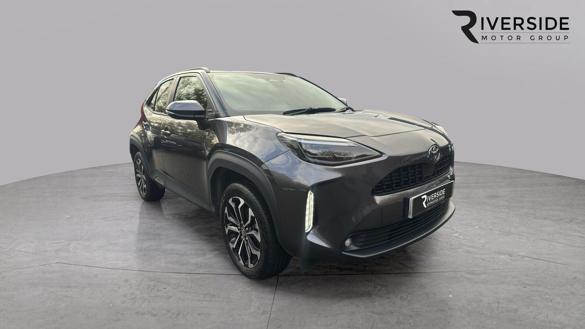 Main listing image - Toyota Yaris Cross