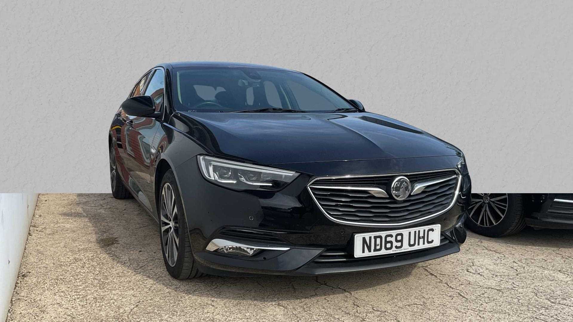 Main listing image - Vauxhall Insignia