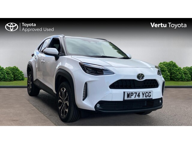 Main listing image - Toyota Yaris Cross
