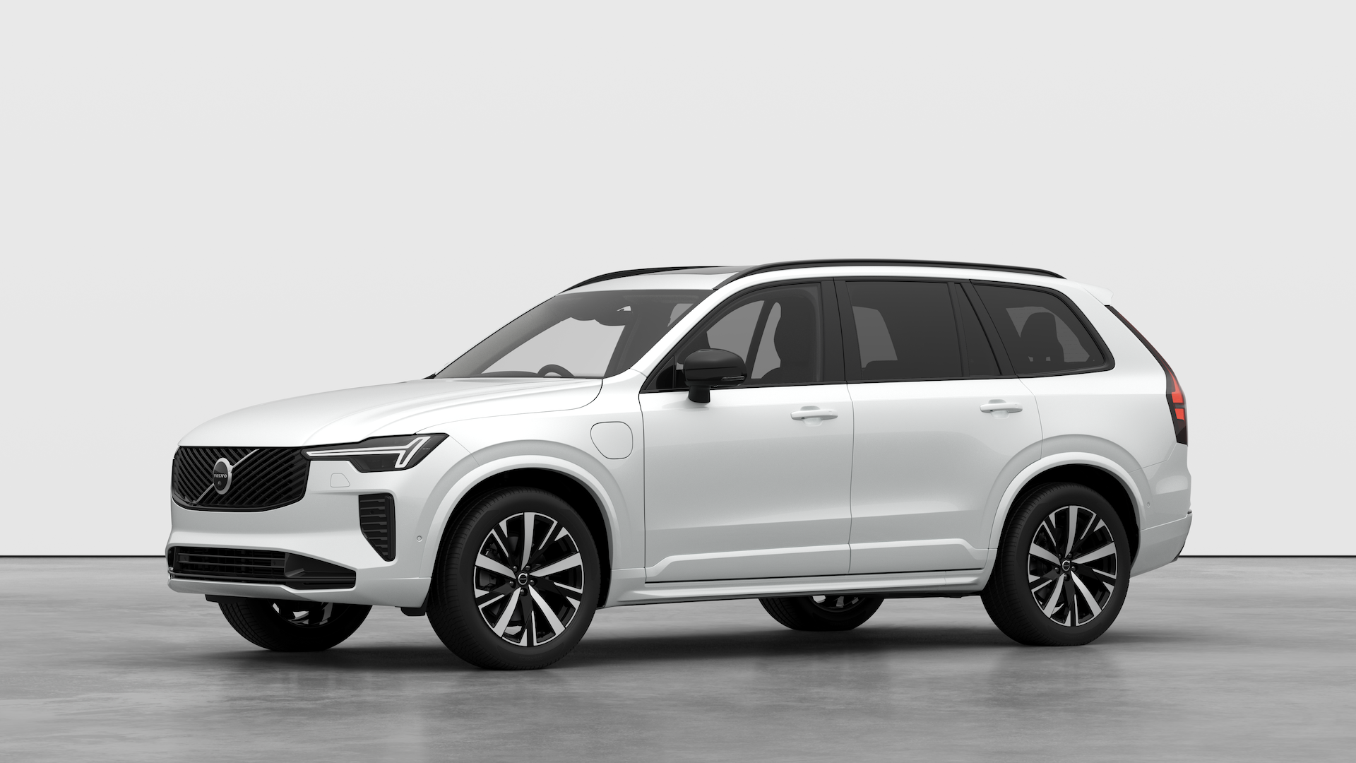 Main listing image - Volvo XC90