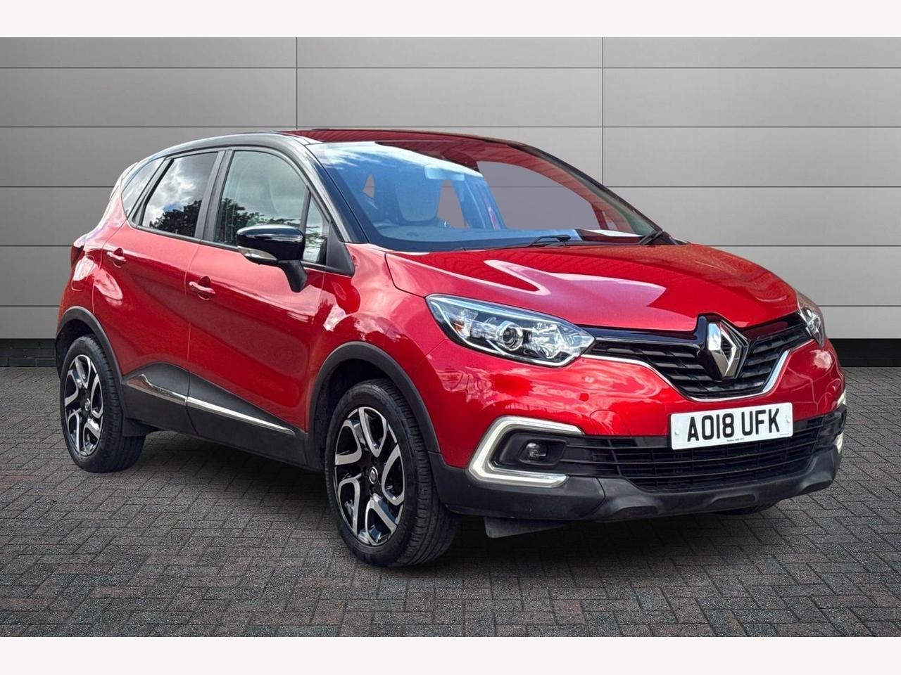 Main listing image - Renault Captur