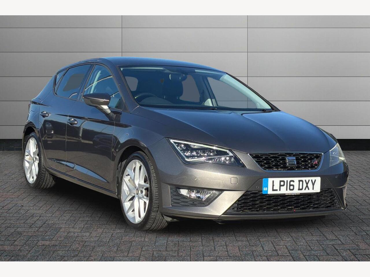 Main listing image - SEAT Leon