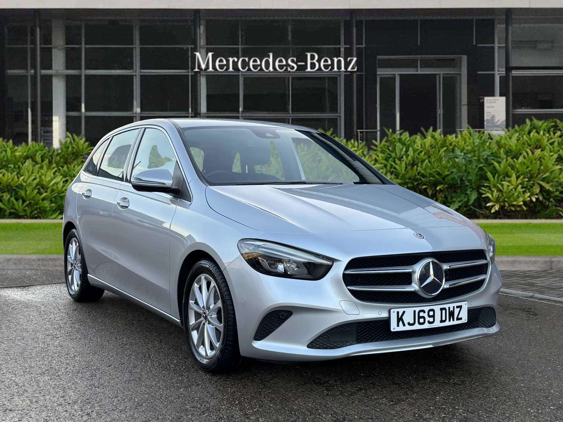 Main listing image - Mercedes-Benz B-Class