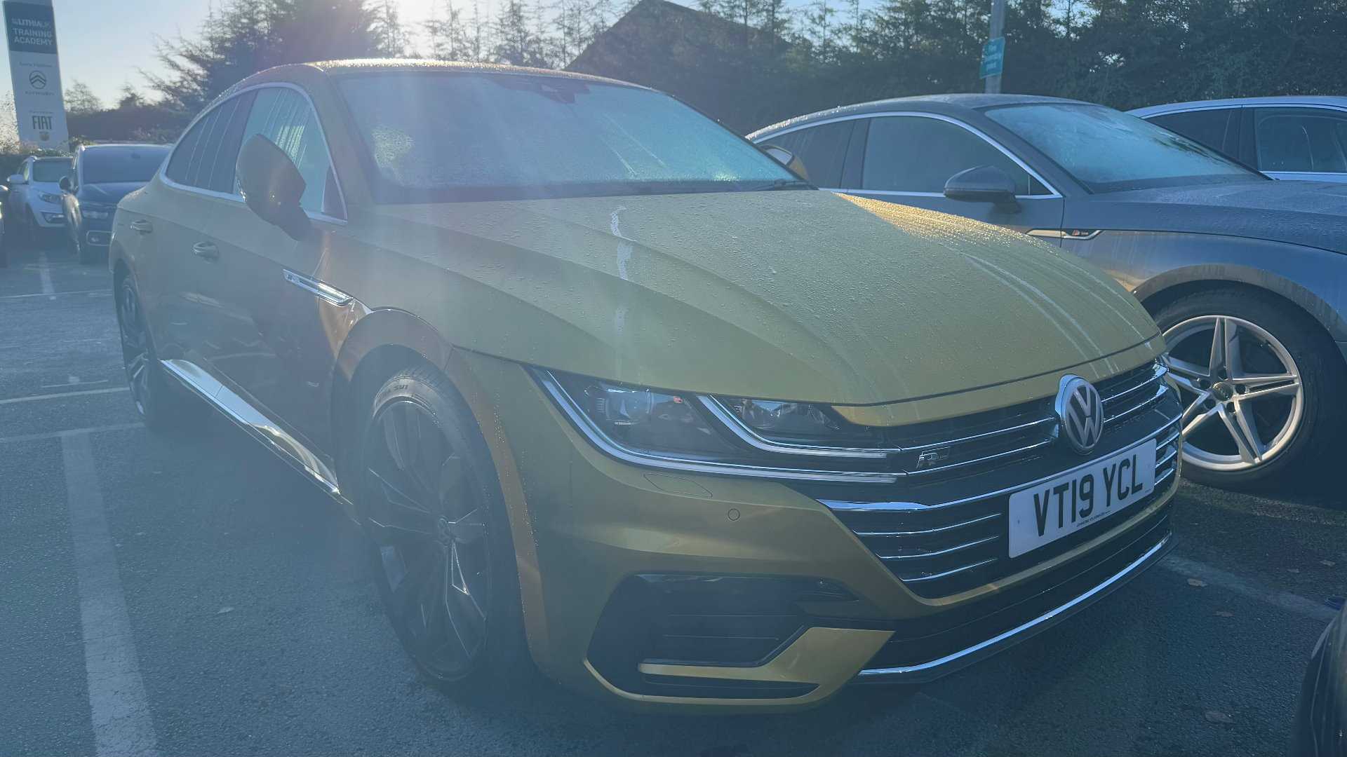 Main listing image - Volkswagen Arteon