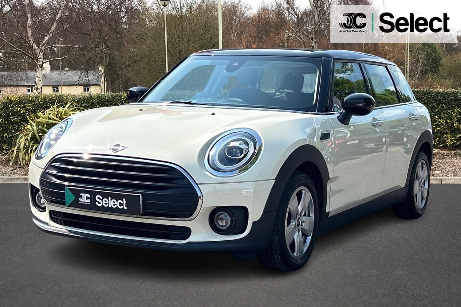 Main listing image - MINI Clubman