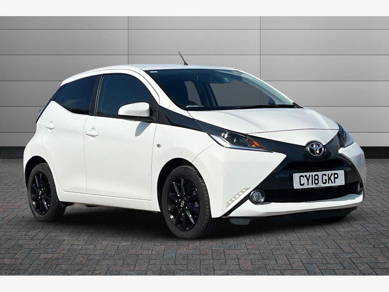 Main listing image - Toyota Aygo