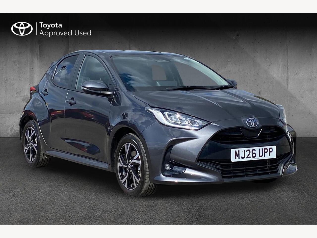Main listing image - Toyota Yaris