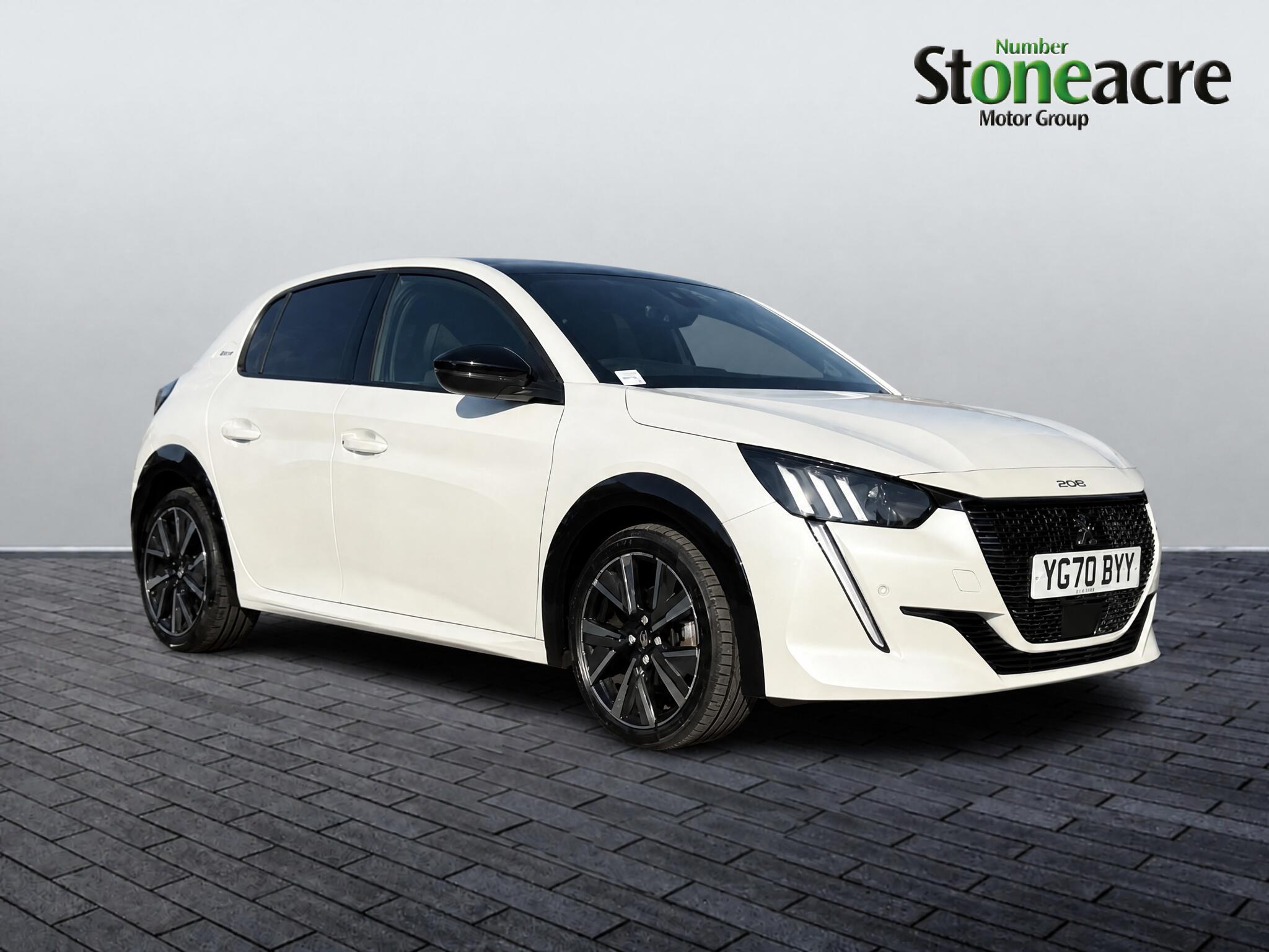 Main listing image - Peugeot 208
