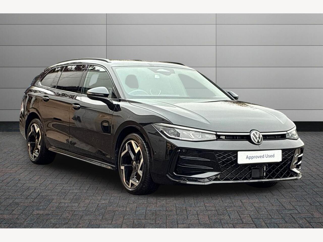 Main listing image - Volkswagen Passat