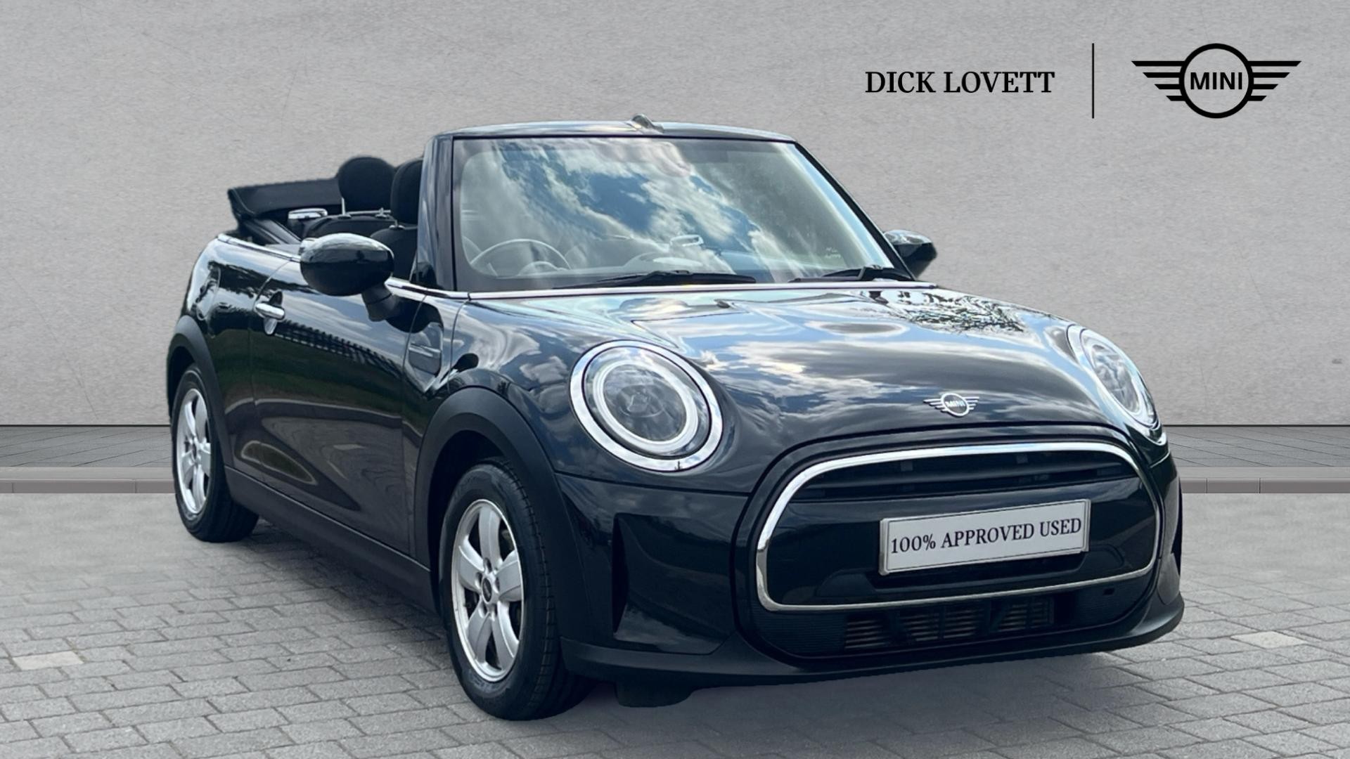 Main listing image - MINI Convertible