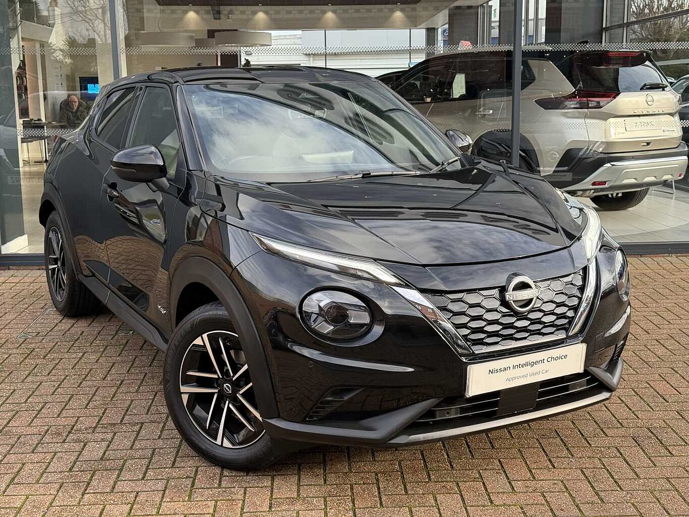 Main listing image - Nissan Juke