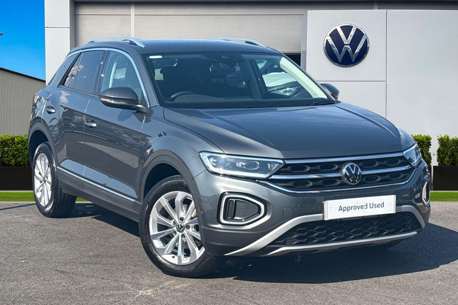 Main listing image - Volkswagen T-Roc