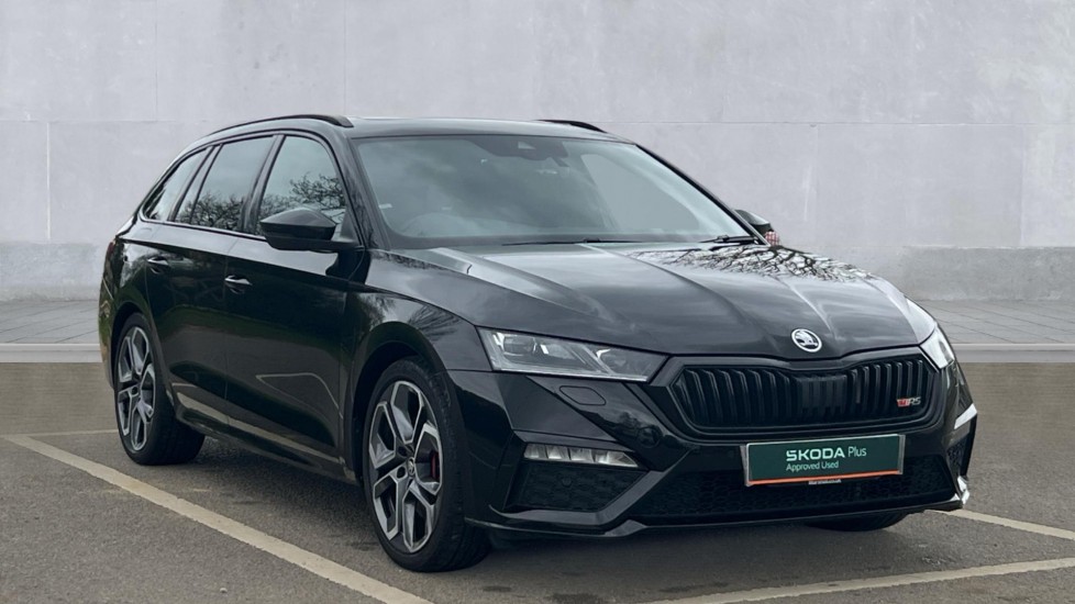 Main listing image - Skoda Octavia Estate