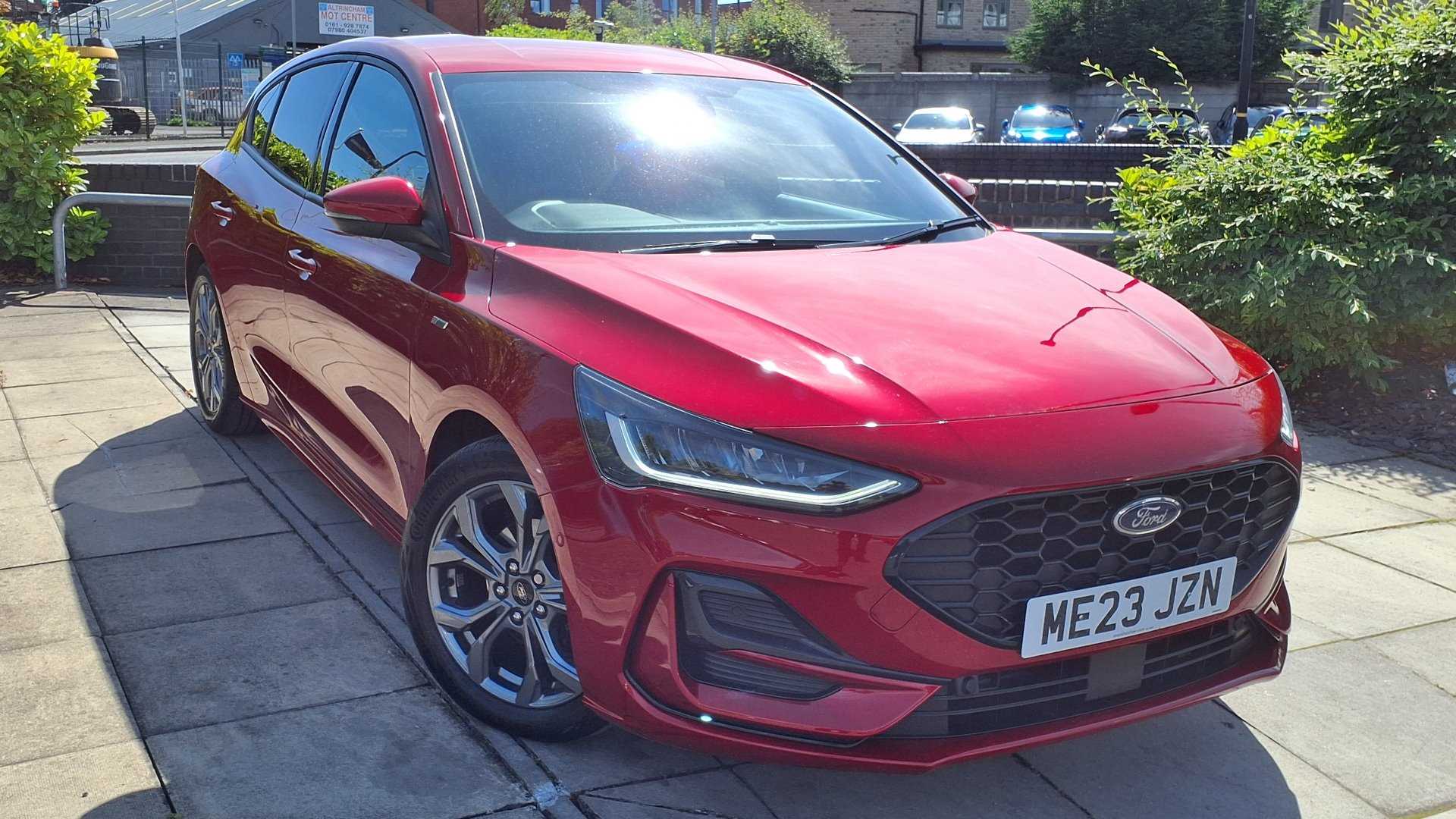Main listing image - Ford Focus
