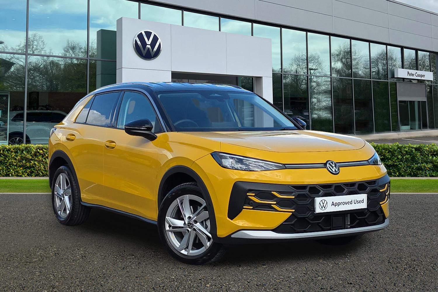Main listing image - Volkswagen T-Roc