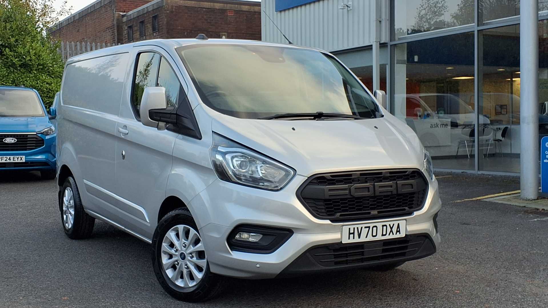 Main listing image - Ford Transit Custom