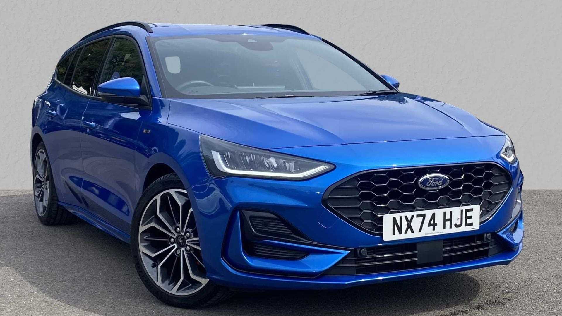 Main listing image - Ford Focus Estate