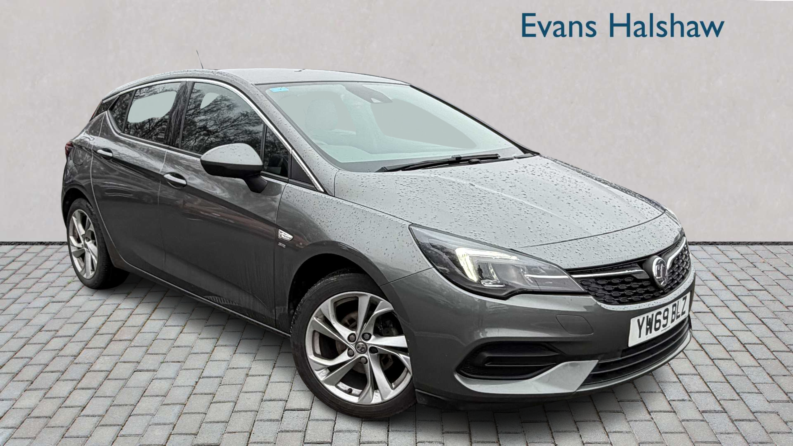 Main listing image - Vauxhall Astra