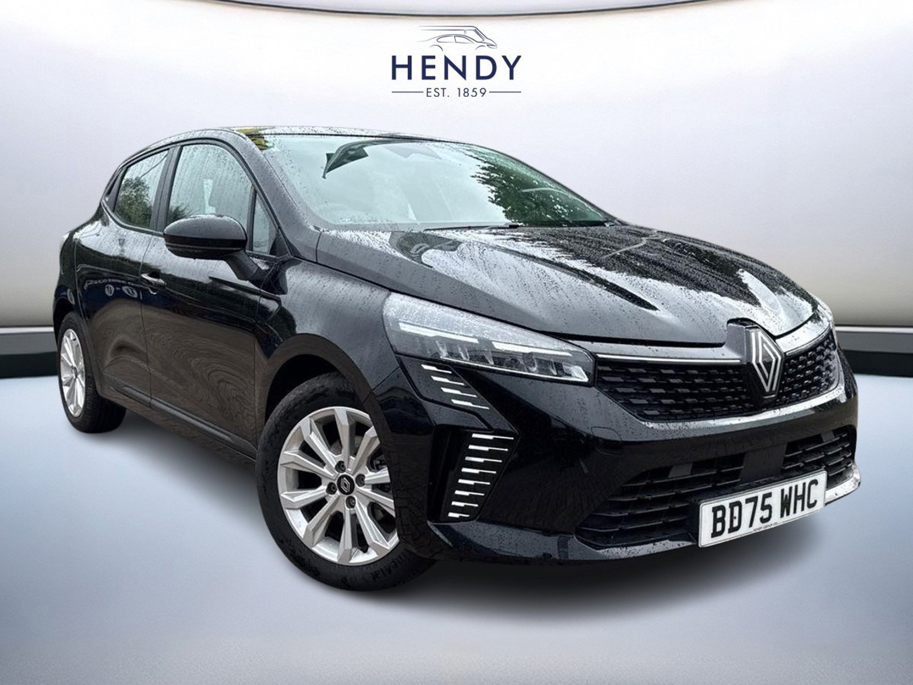 Main listing image - Renault Clio