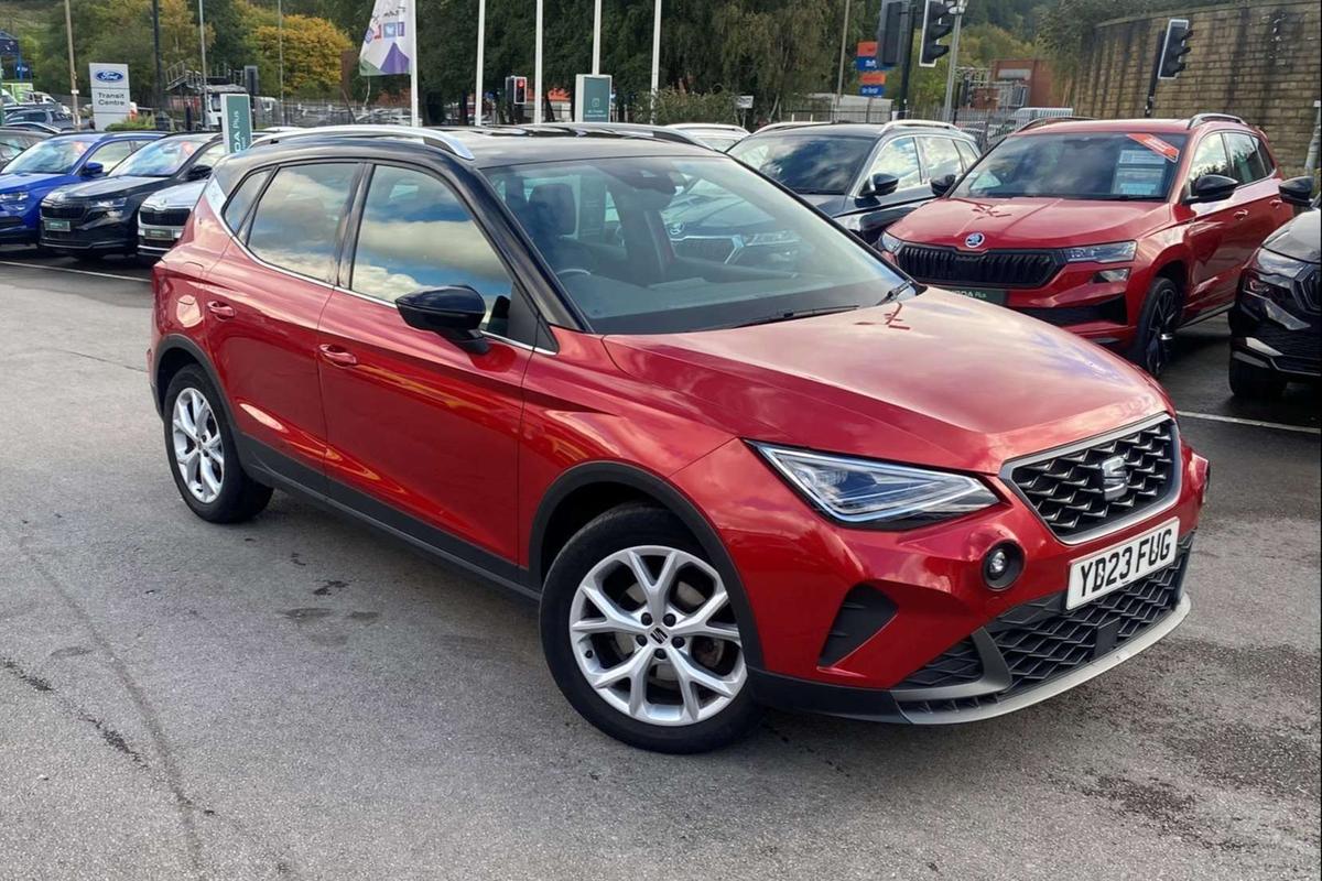 Main listing image - SEAT Arona