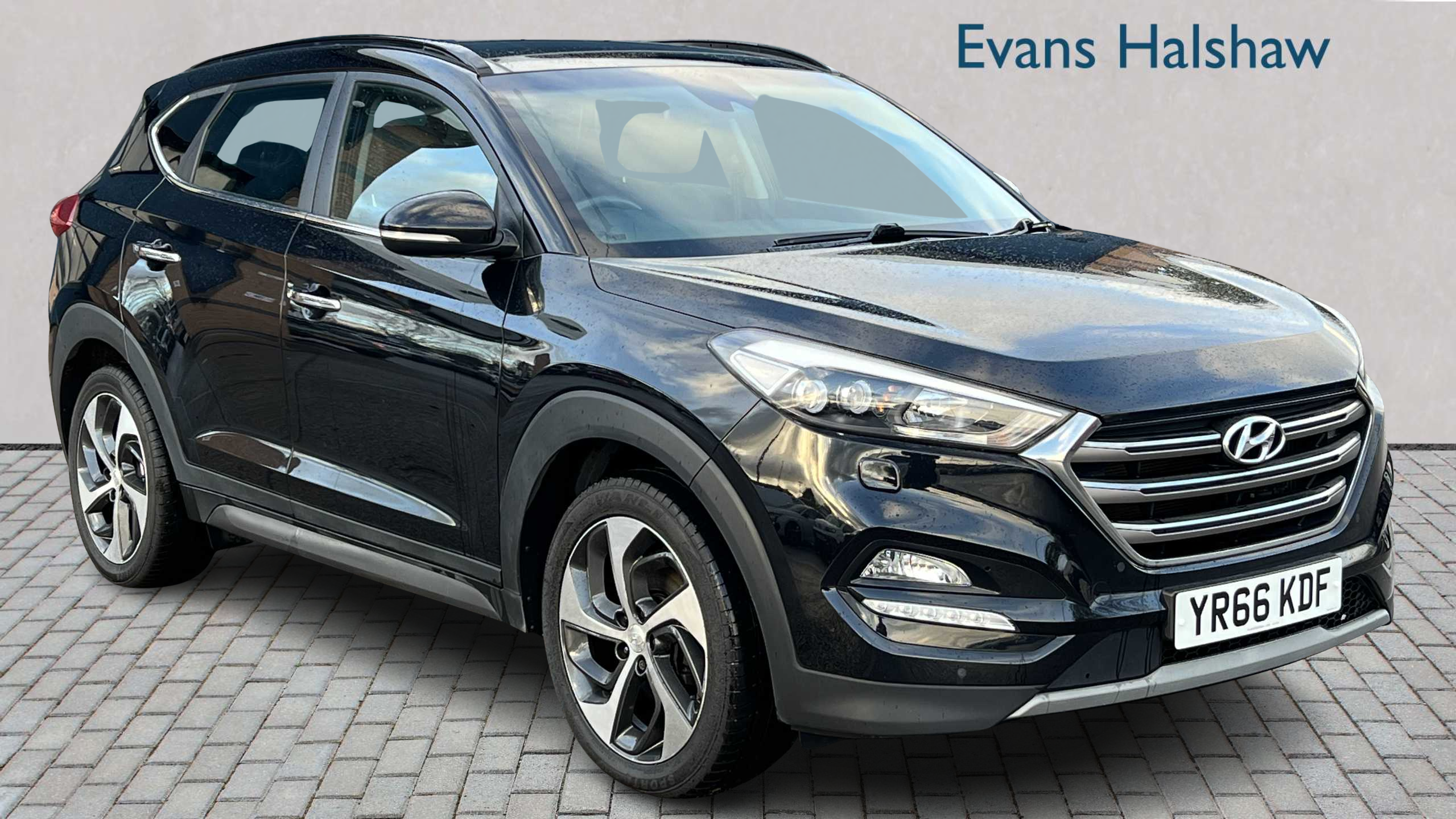 Main listing image - Hyundai Tucson