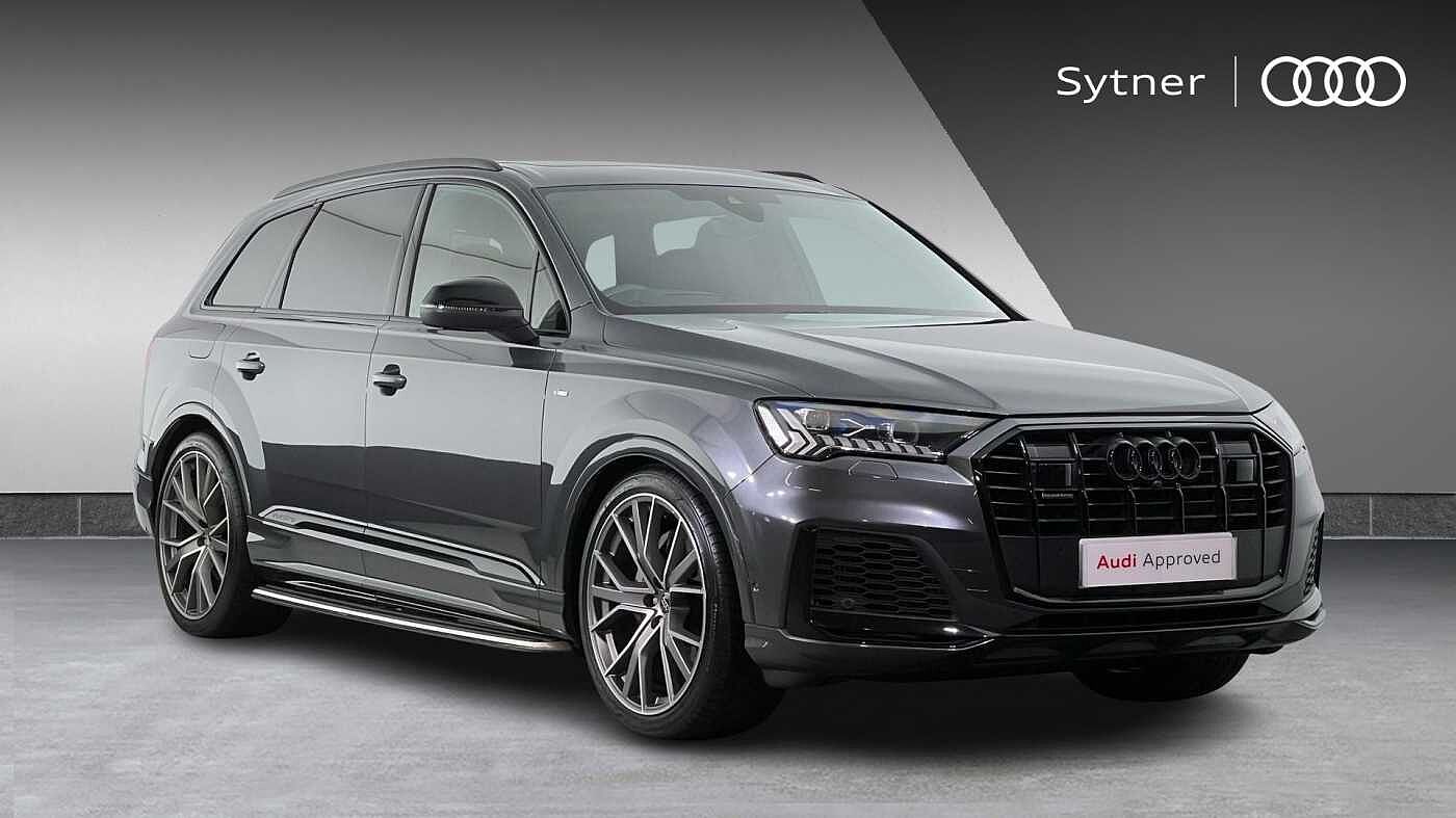 Main listing image - Audi Q7