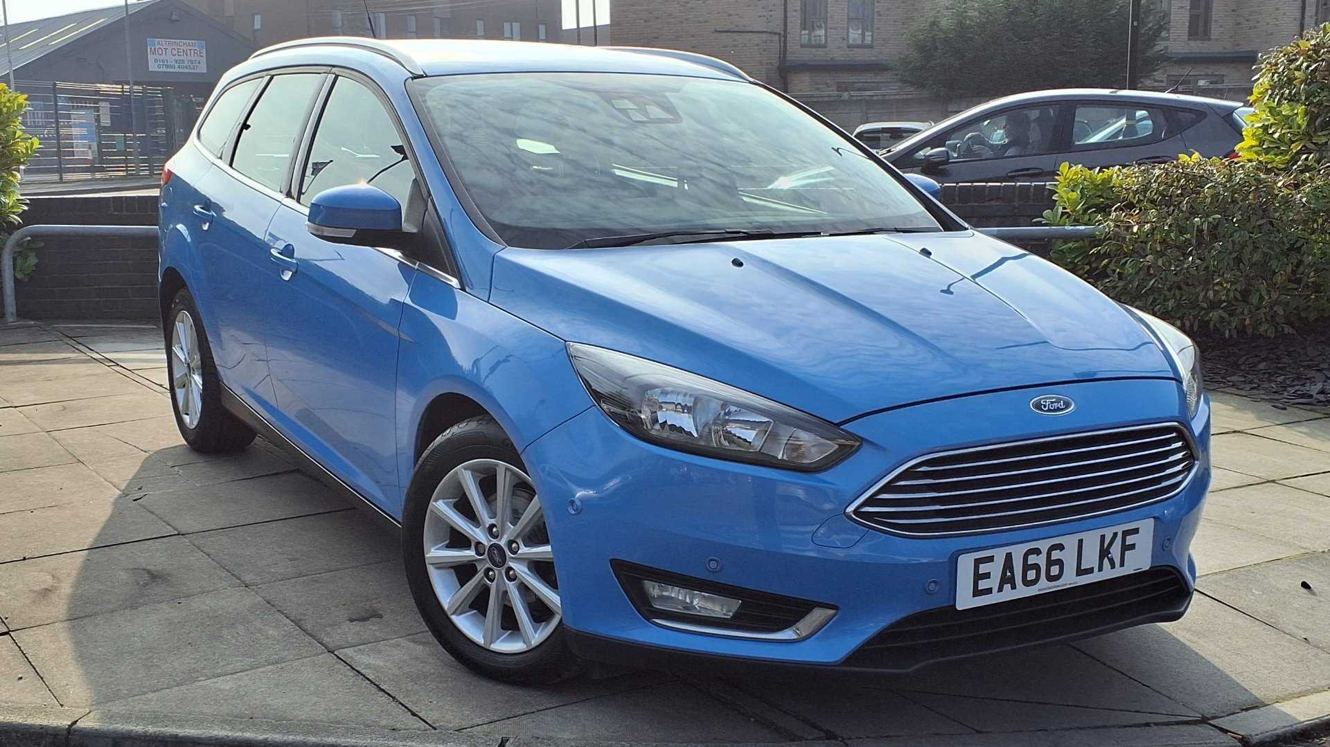 Main listing image - Ford Focus Estate