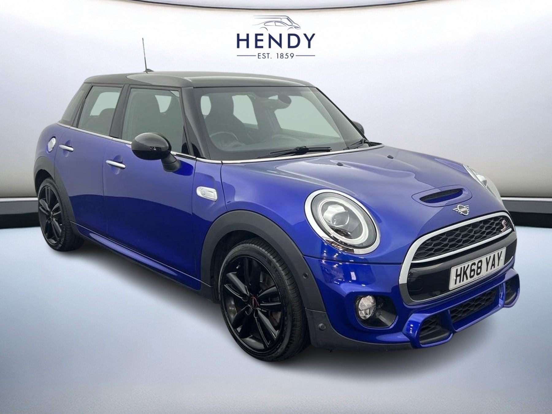 Main listing image - MINI Hatchback