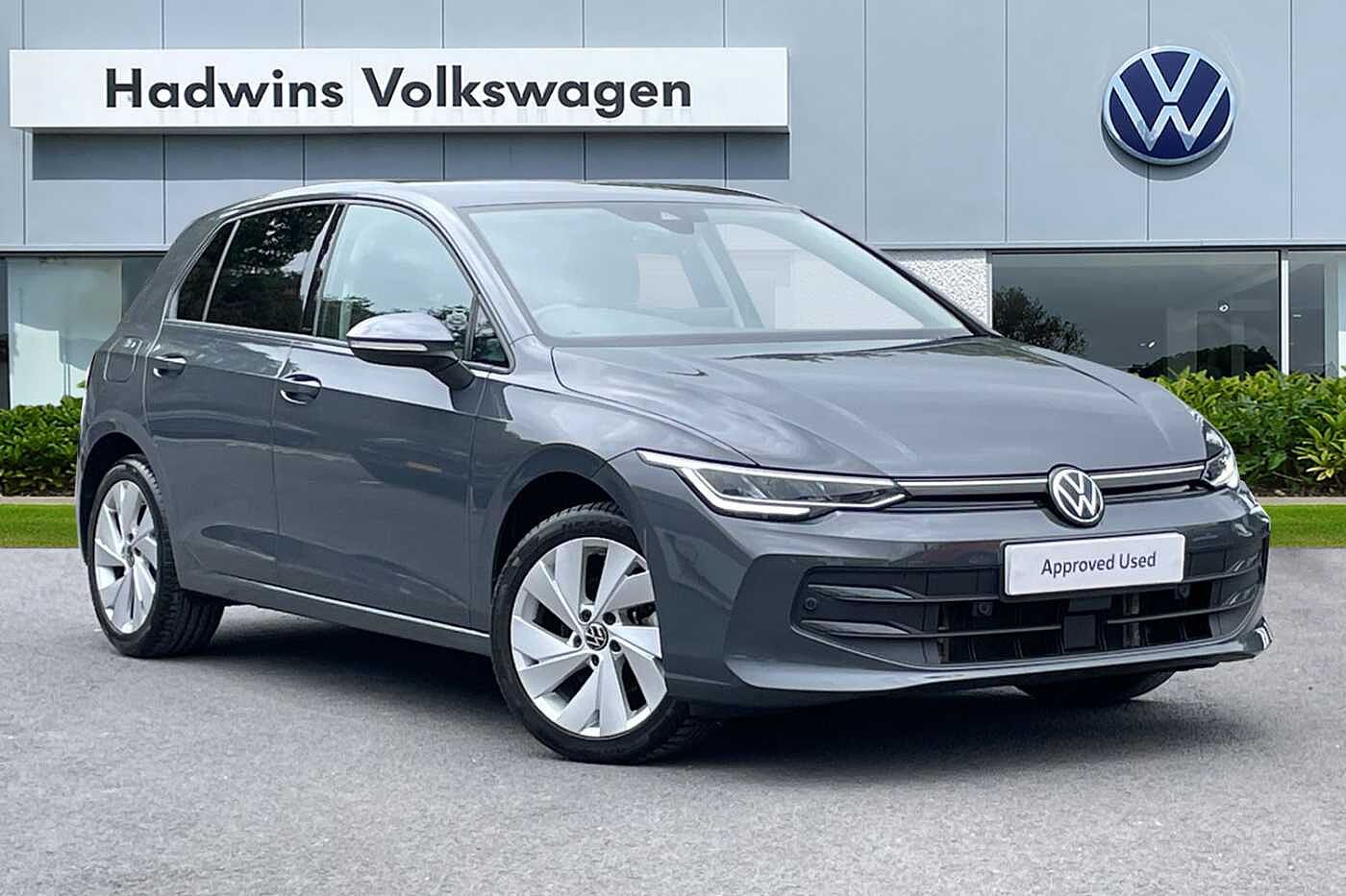 Main listing image - Volkswagen Golf
