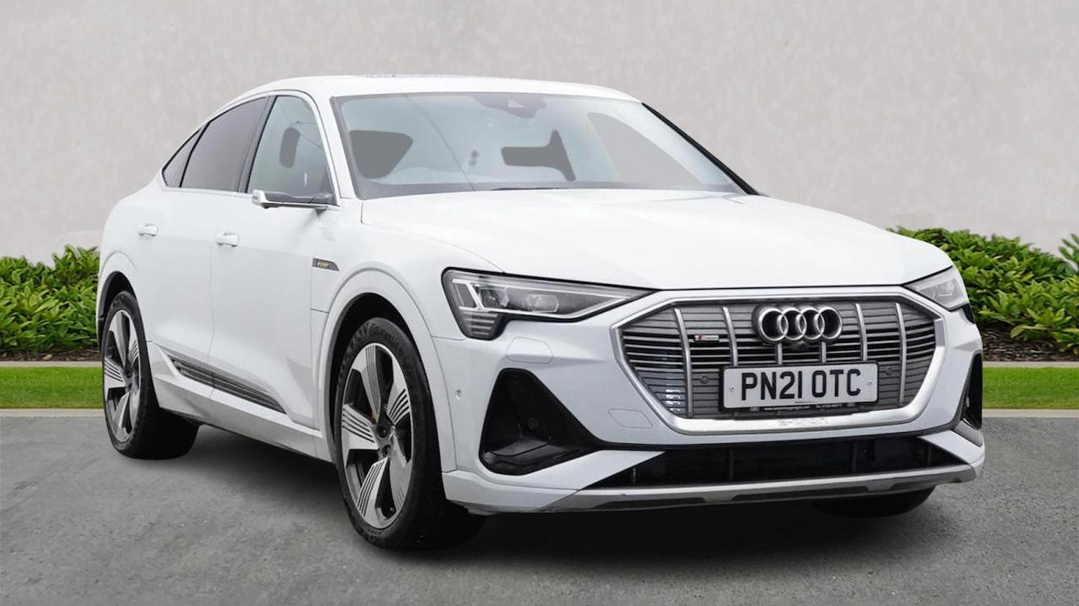 Main listing image - Audi e-tron Sportback