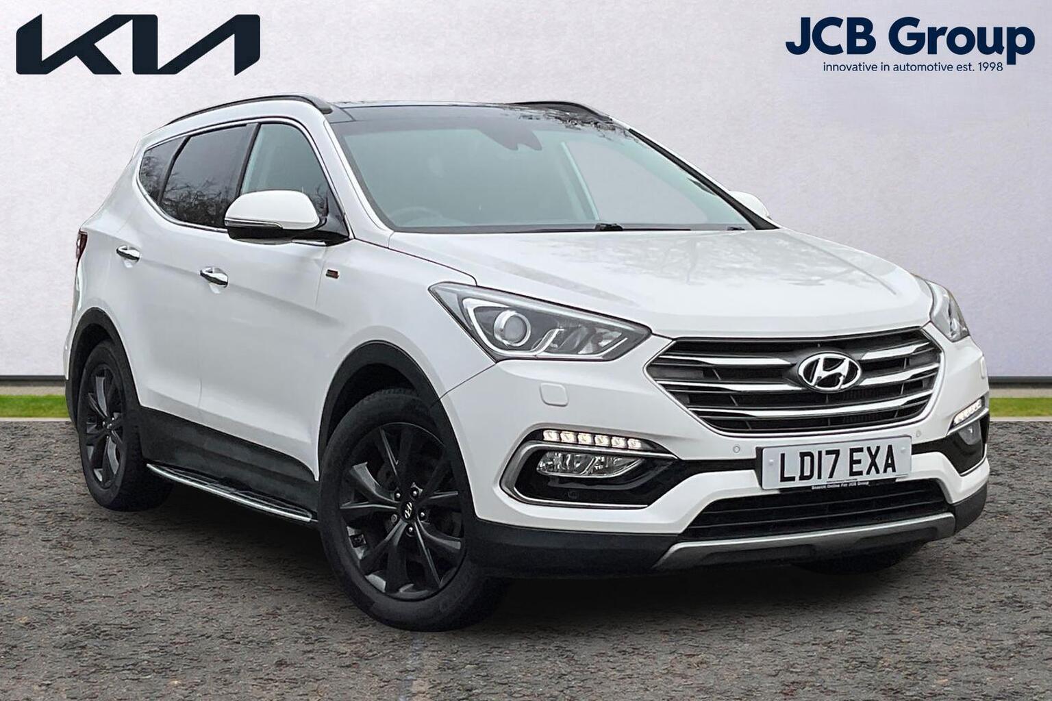 Main listing image - Hyundai Santa Fe