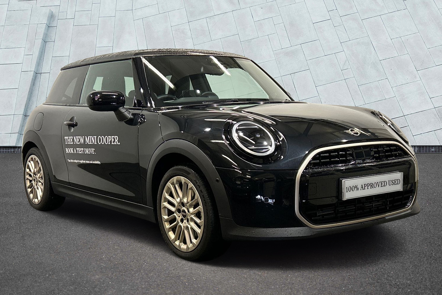 Main listing image - MINI Hatchback