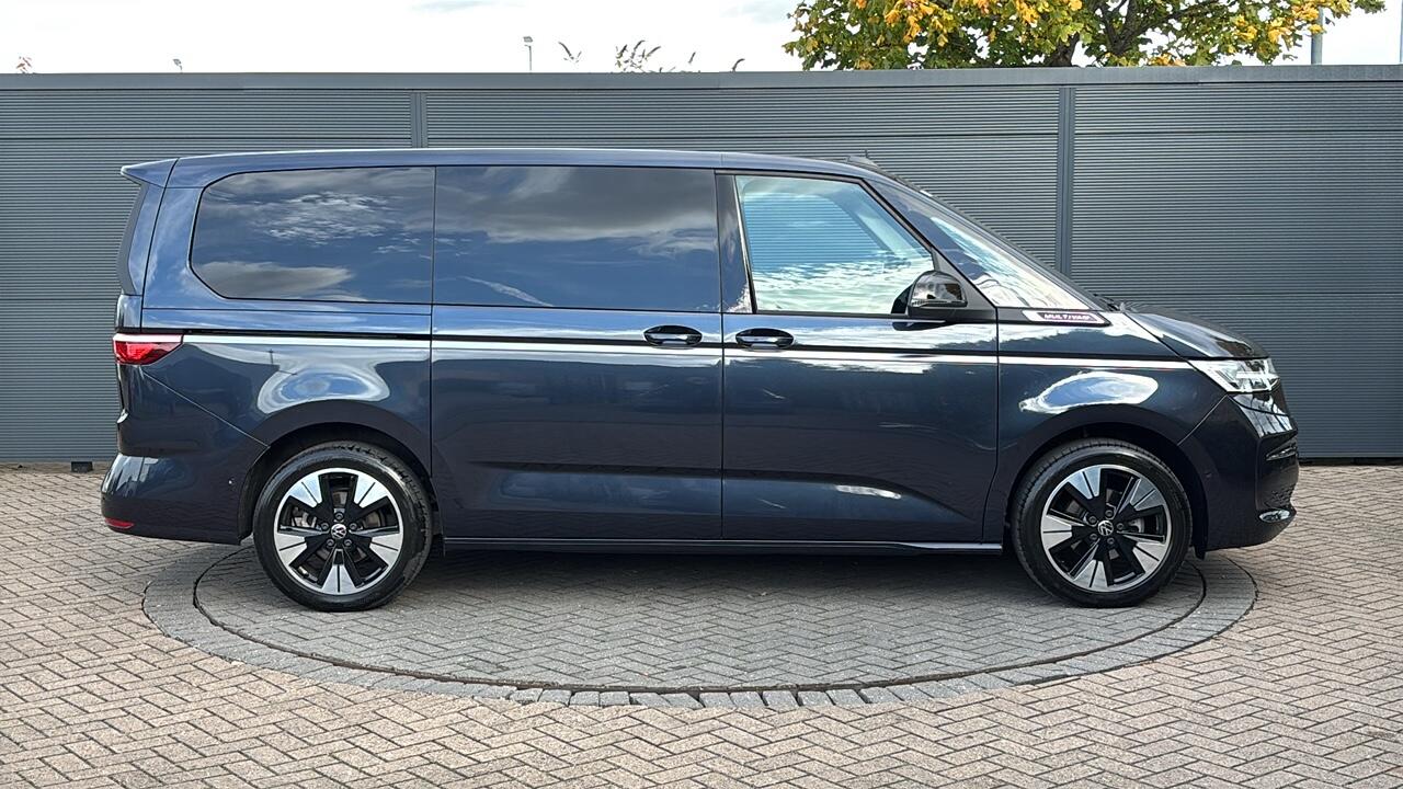 Main listing image - Volkswagen Multivan