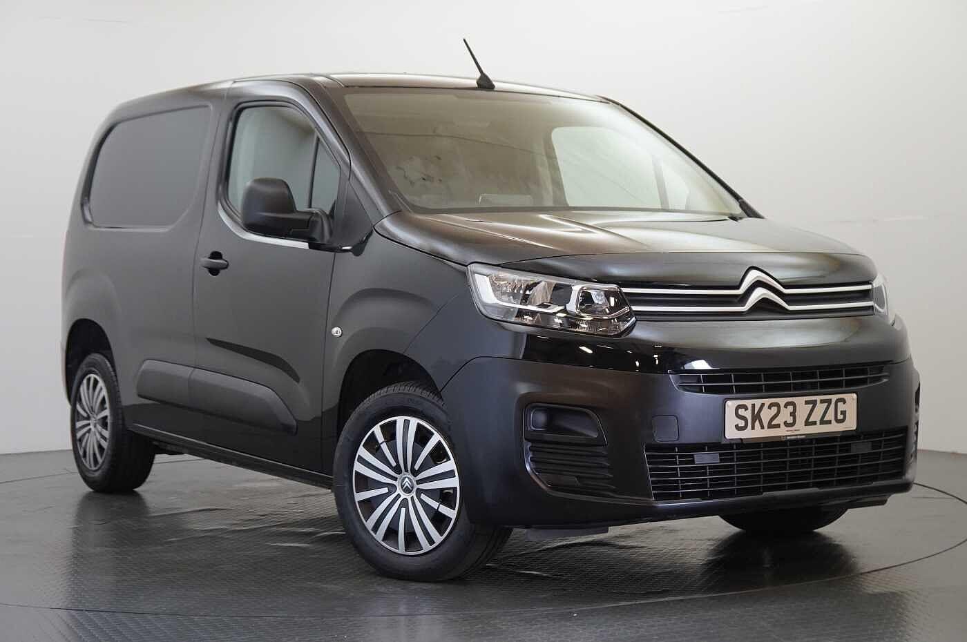 Main listing image - Citroen Berlingo Van
