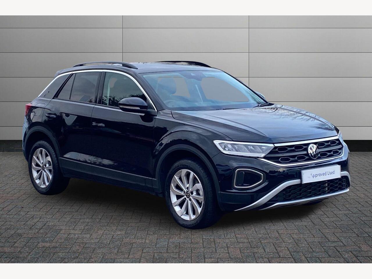 Main listing image - Volkswagen T-Roc
