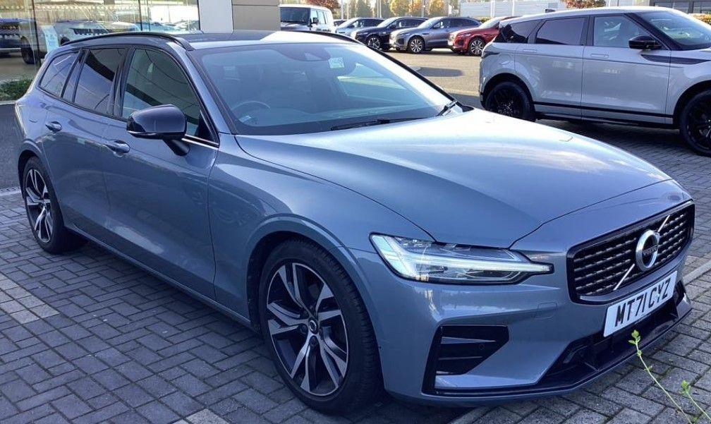 Main listing image - Volvo V60