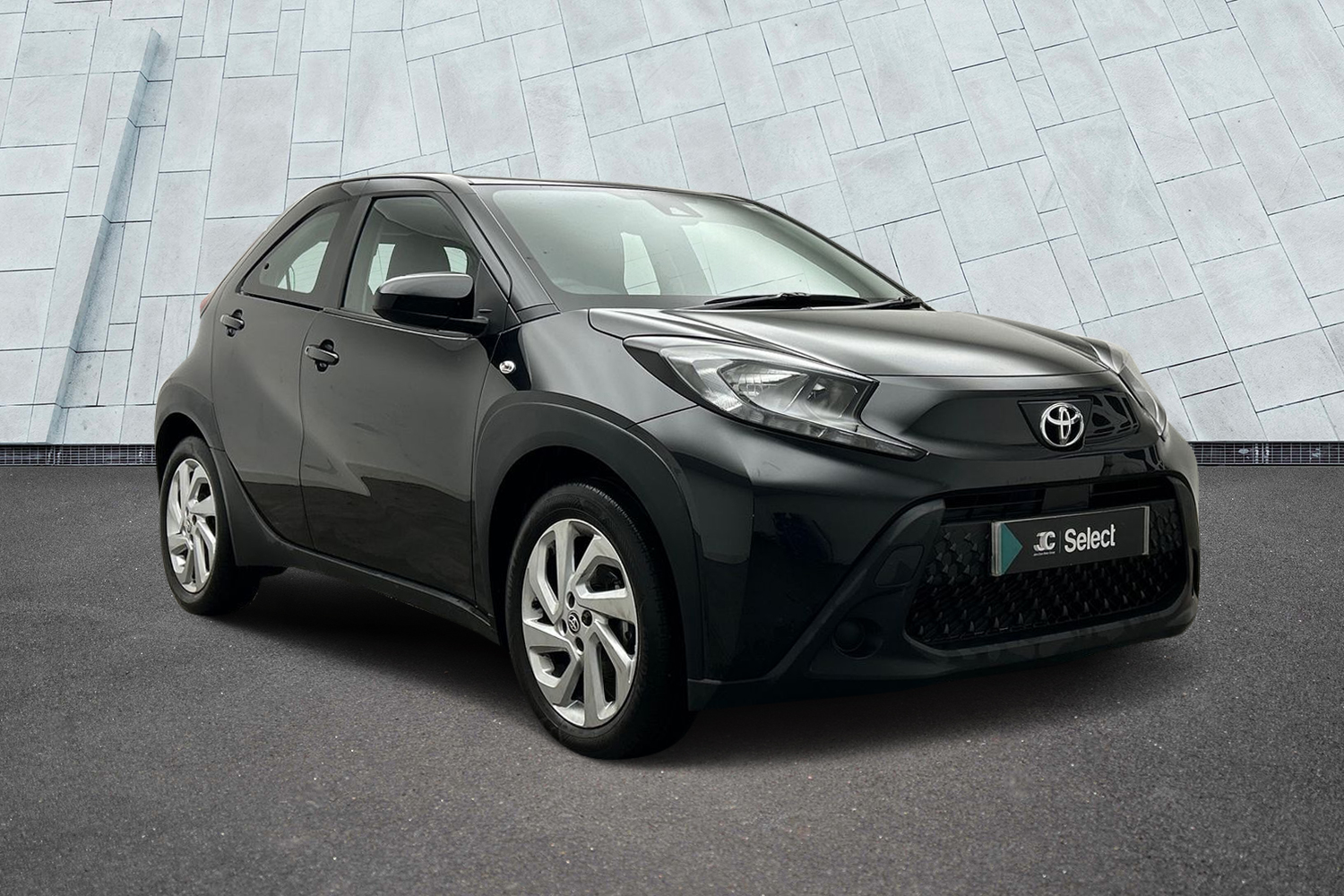 Main listing image - Toyota Aygo X