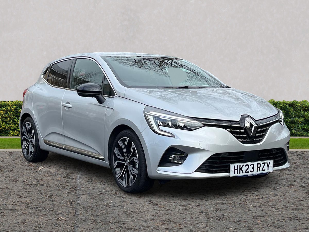 Main listing image - Renault Clio