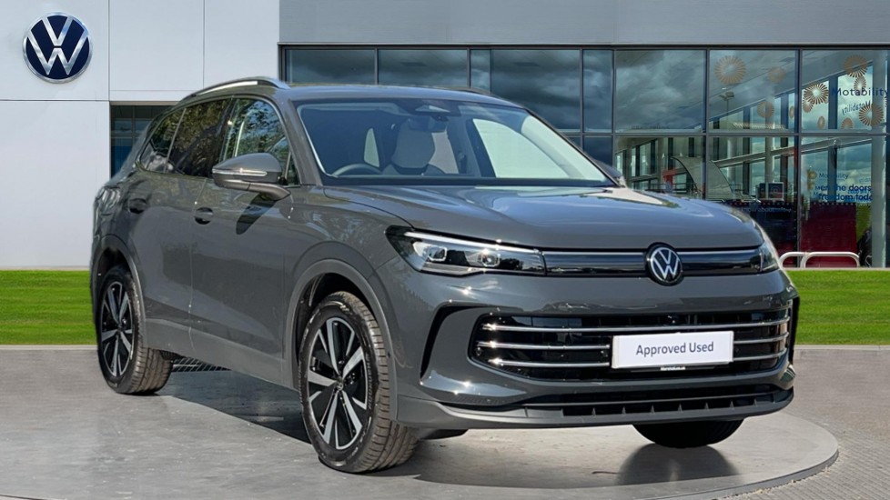 Main listing image - Volkswagen Tiguan