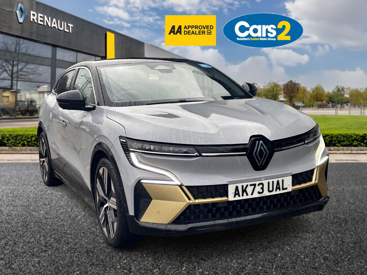 Main listing image - Renault Megane E Tech