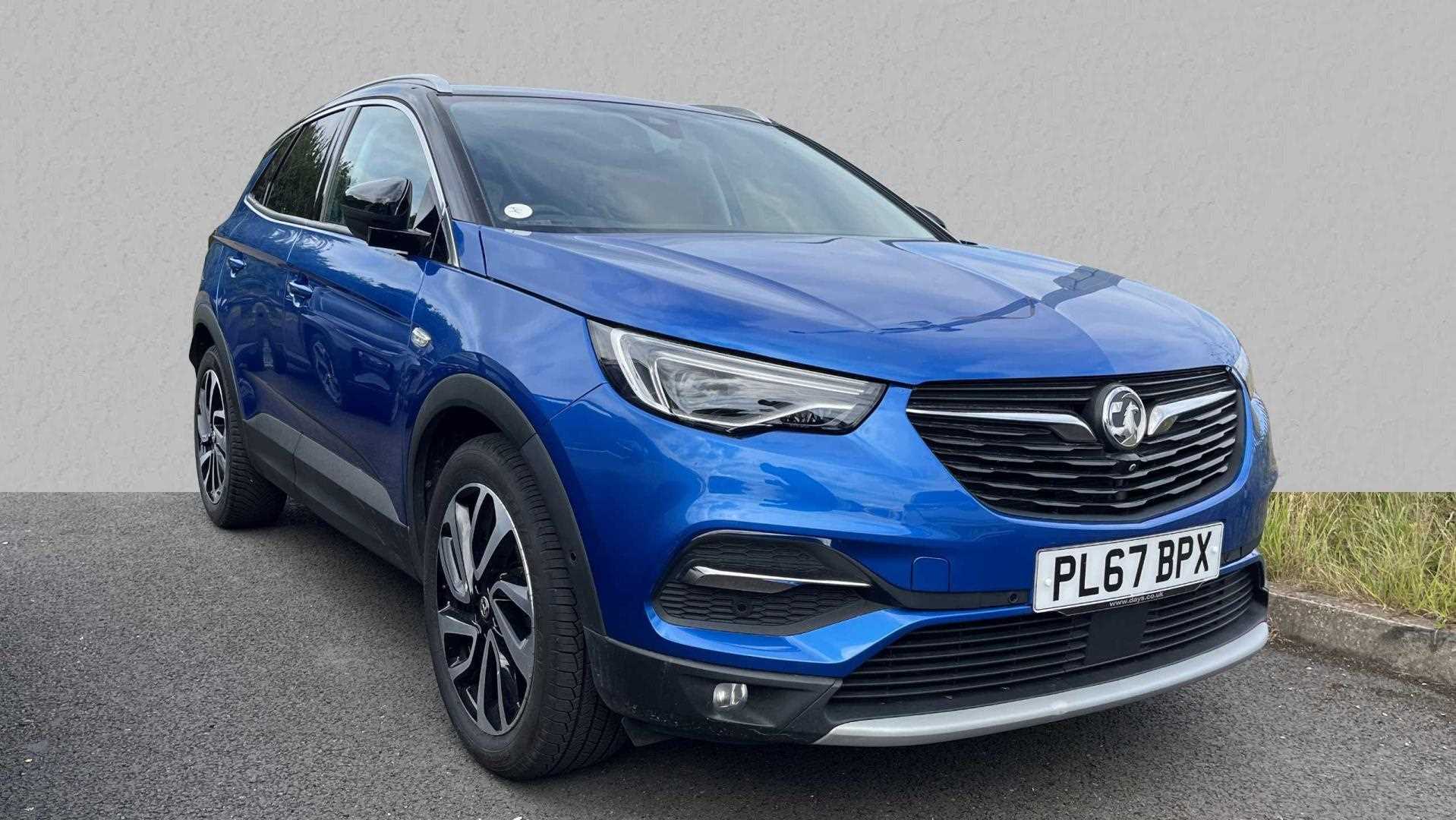 Main listing image - Vauxhall Grandland X